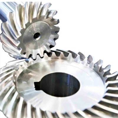 Mecanizado CNC de engranajes y ejes de engranajes de transmisión hipóides para excavadoras