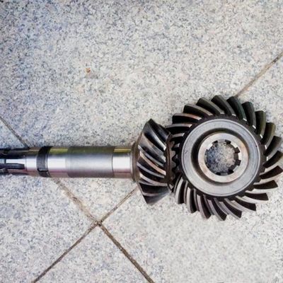 Los engranajes de biselada en espiral personalizados Tratamiento térmico Apagamiento y templado para un rendimiento óptimo