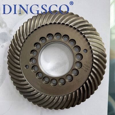 Engranaje Cónico Espiral DINGSCO de Acero Aleado Tratado Térmicamente Mecanizado CNC para Trabajo Pesado